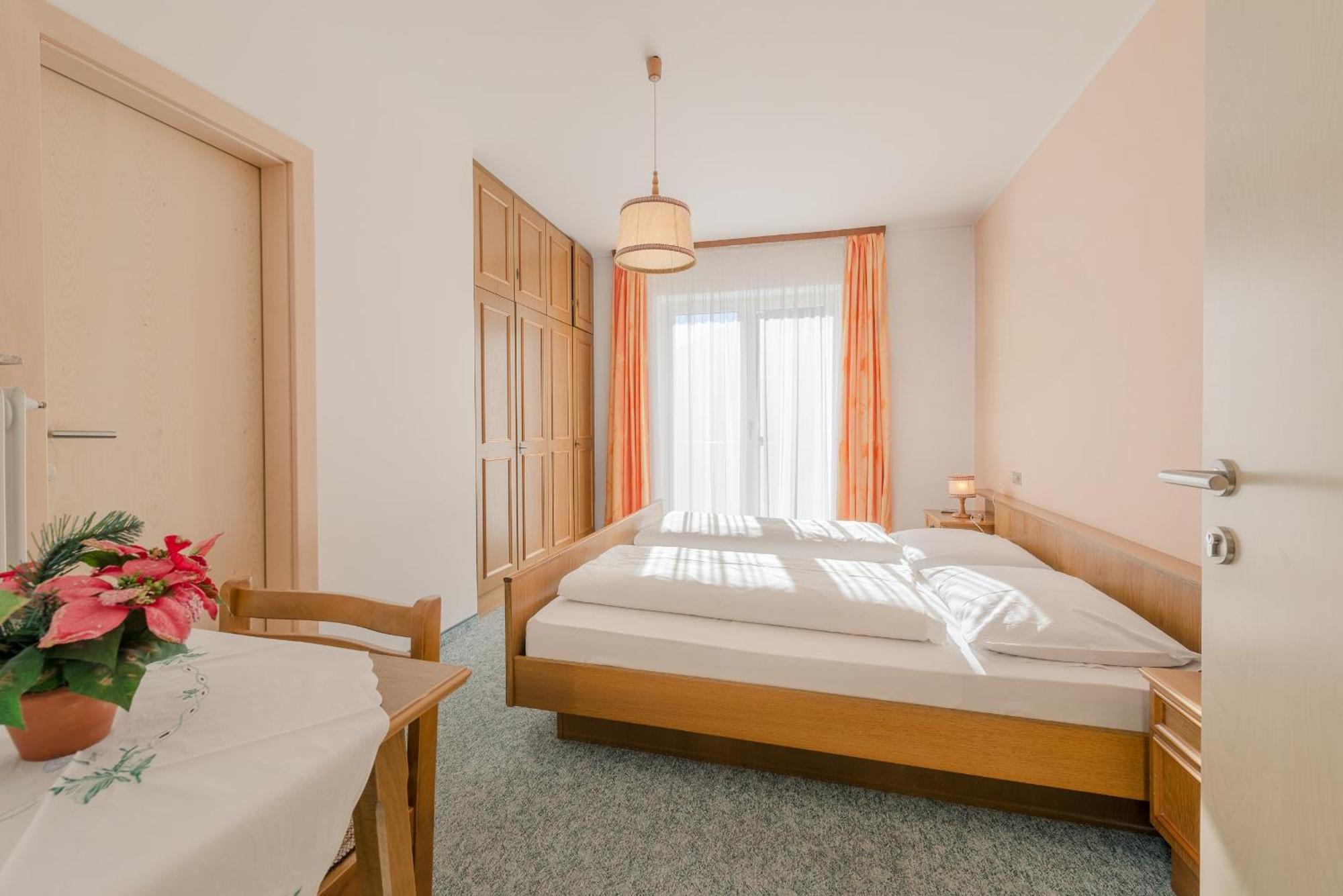 Garni B&B Apartments Plank Nova Levante Esterno foto