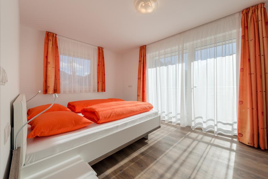Garni B&B Apartments Plank Nova Levante Camera foto