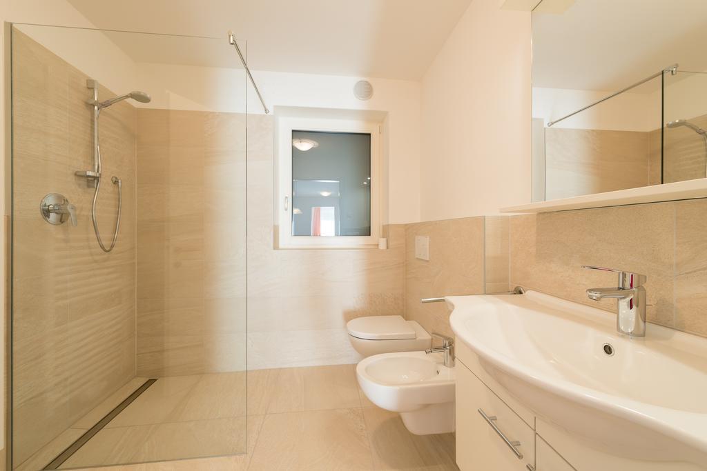 Garni B&B Apartments Plank Nova Levante Camera foto