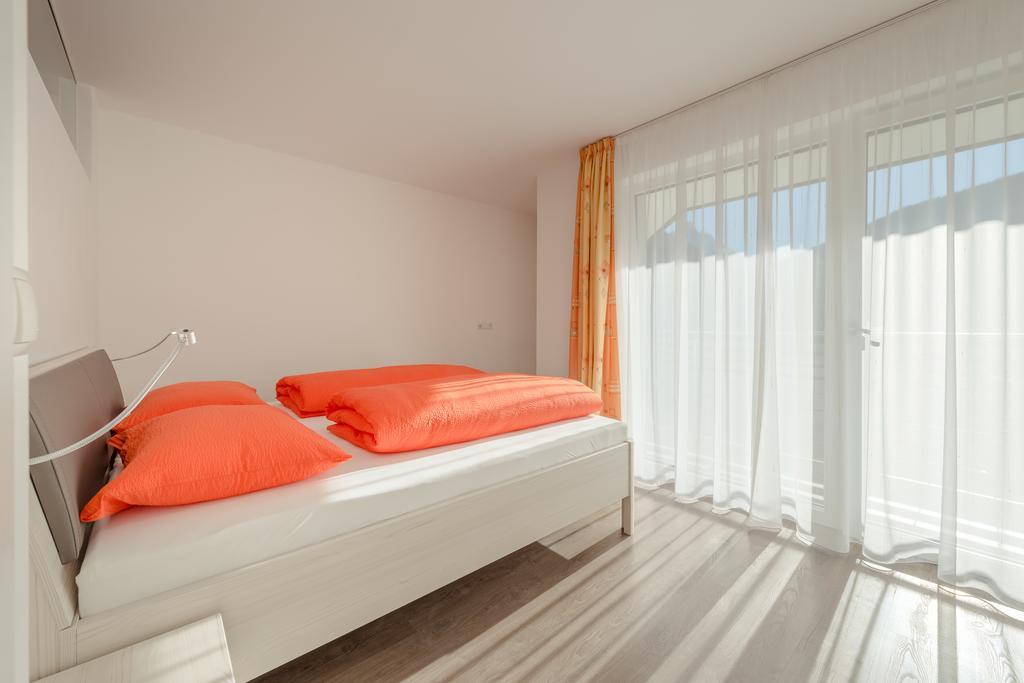 Garni B&B Apartments Plank Nova Levante Camera foto